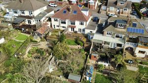 Rear Aerial- click for photo gallery